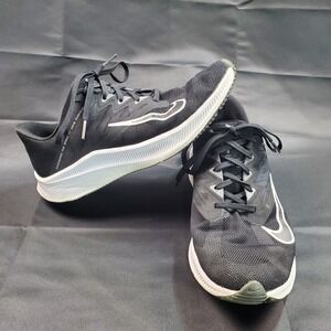 Nike Running Black & White Women's Sneakers Size 7.5 Lace Up